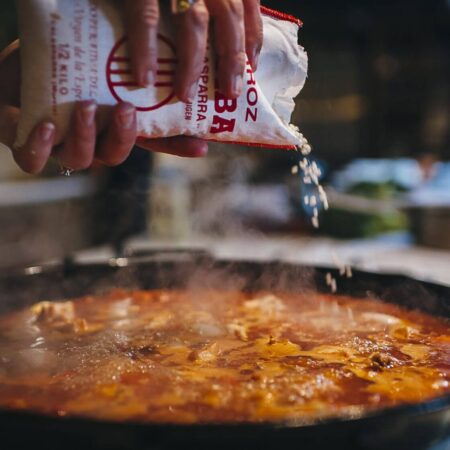 Spanish online cooking class - An Outstanding Paella, Sangria and more
