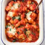 Gnocchi sugo finto - Easy baked gnocchi with tomatoes and mozarella