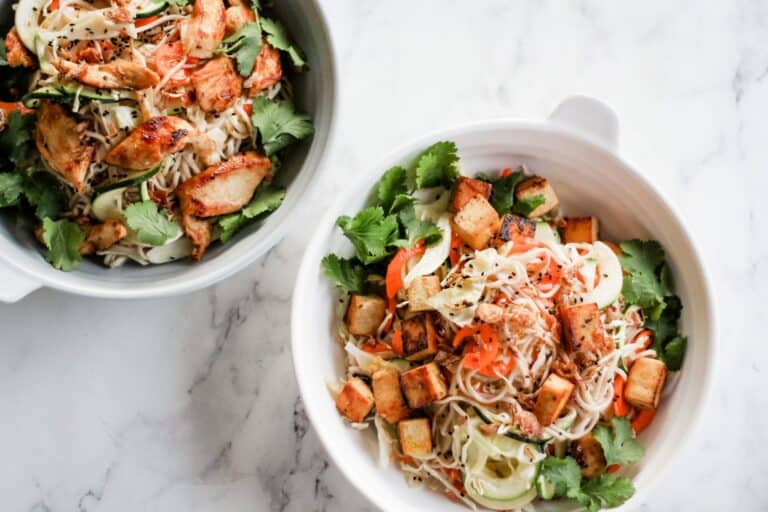 Versatile sesame soba noodles for vegetarians and meat-eaters