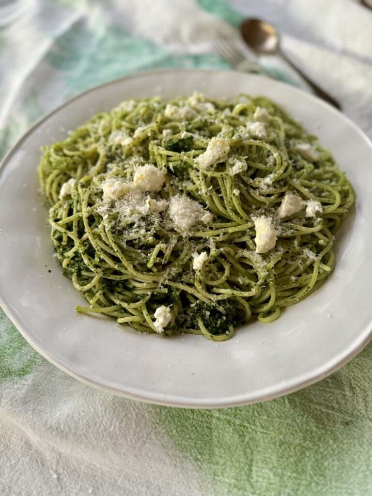 Delicious and Nutritious Green Pasta Recipe - Easy Weeknight Dinner