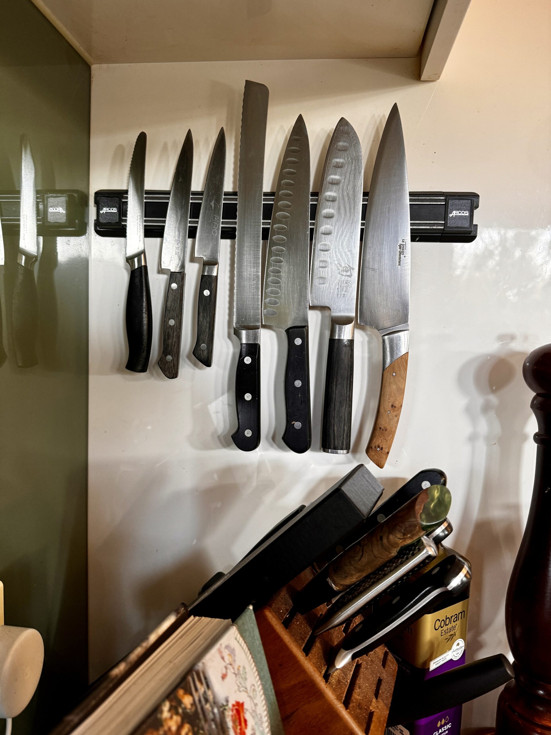 Essential Kitchen Knives and how to sharpen your knives