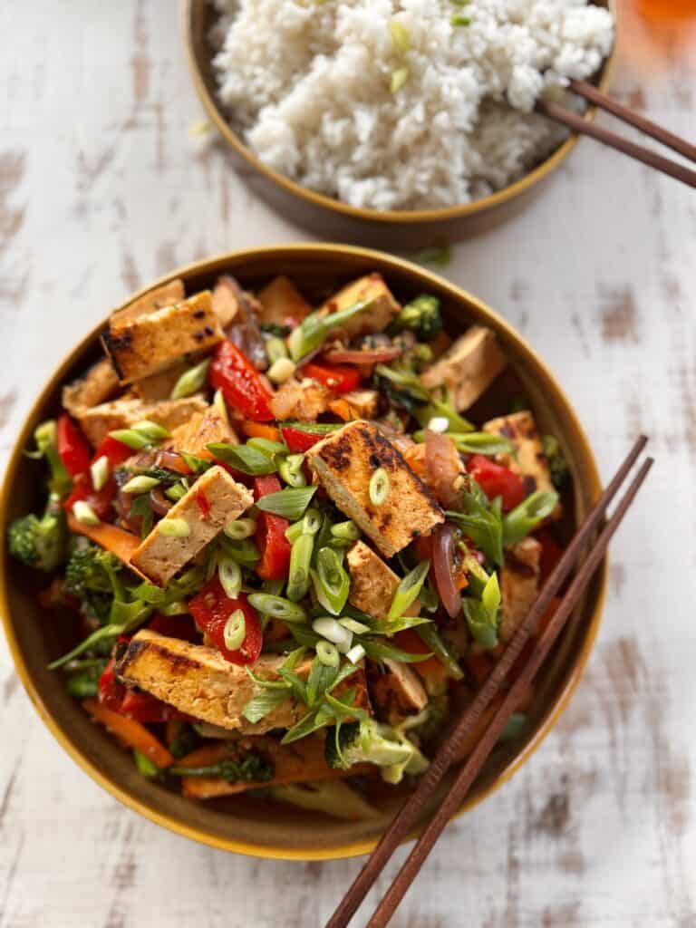 Delicious Healthy Tofu and Vegetable Stir Fry with Miso Sauce